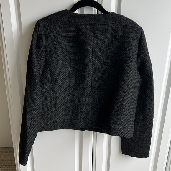 J Crew NWT textured black lady jacket Size 8, gold buttons, cropped, elegant - Picture 4 of 6